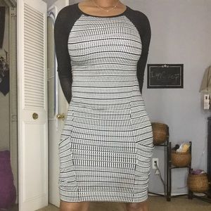 BCBGMAXAZRIA Thin sleeve dress